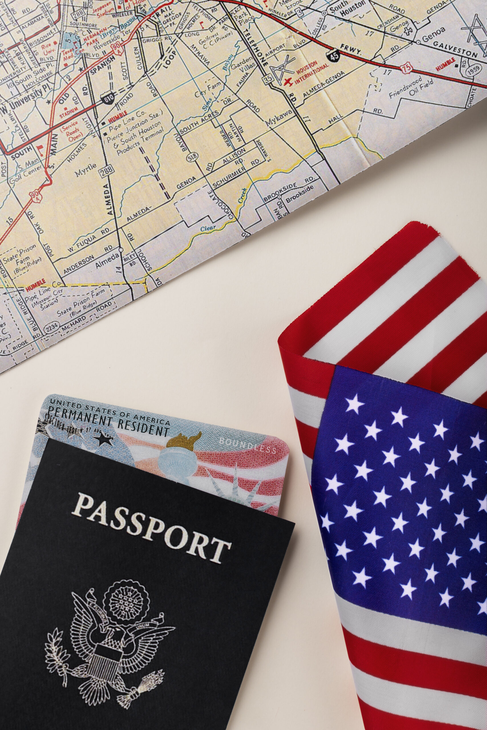 surtido-de-tarjeta-verde-y-pasaporte
